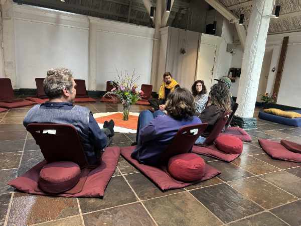Group of persons sitting